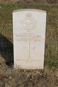 Ismailia War Memorial Cemetery - Croucher, Richard